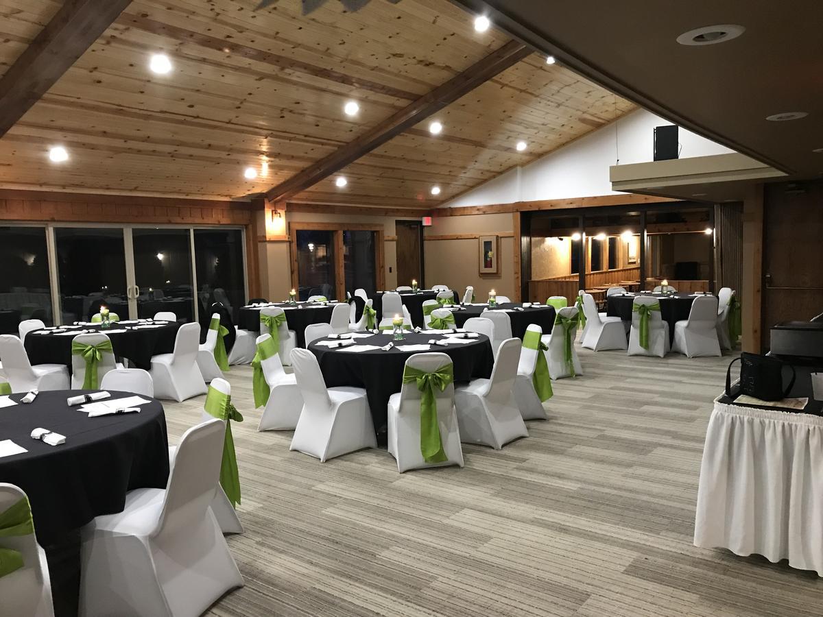 Round Barn Lodge Spring Green Extérieur photo